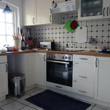 Διαμέρισμα Romantic Thatched Roof House